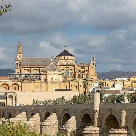 Bhost - La Catedral
