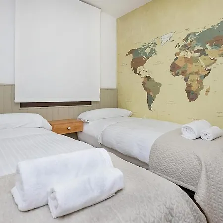 Bhost - La Catedral Apartman *