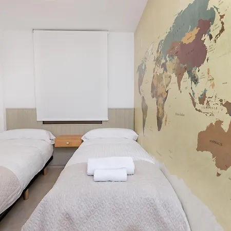 Bhost - La Catedral Apartament