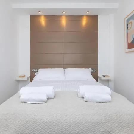 Bhost - La Catedral Apartment